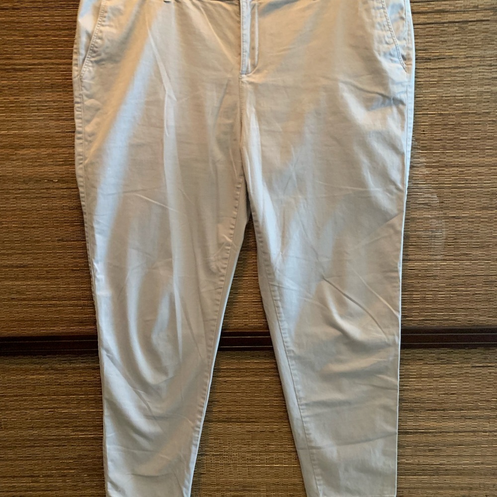 Liz Claiborne Cream Chinos Tapered Fit